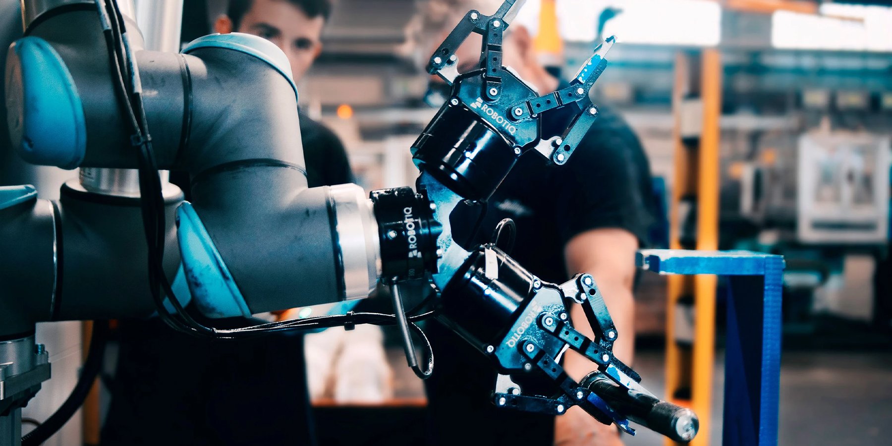 MT_1800x900_käyttötapaus robotiikka