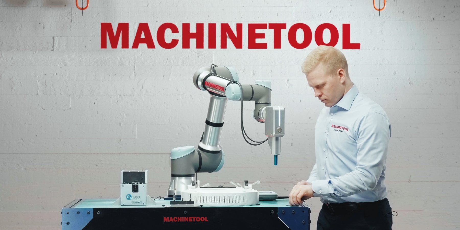 MT_1800x900_robotiikka some